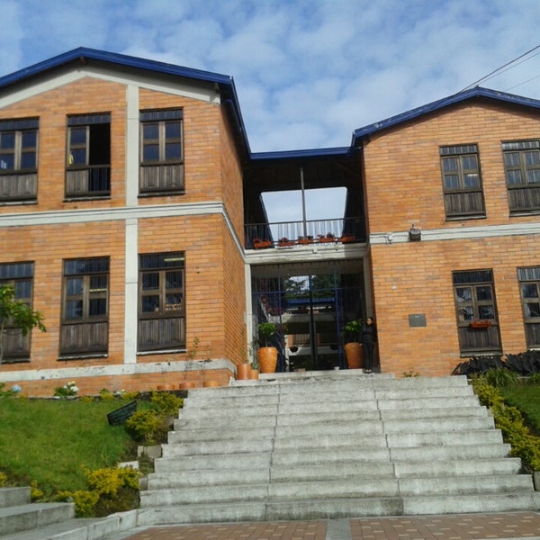 Institución Educativa Santa Elena